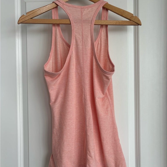 Gap fit breathe racerback tank top in pinkish…coral/peach - Picture 4 of 7